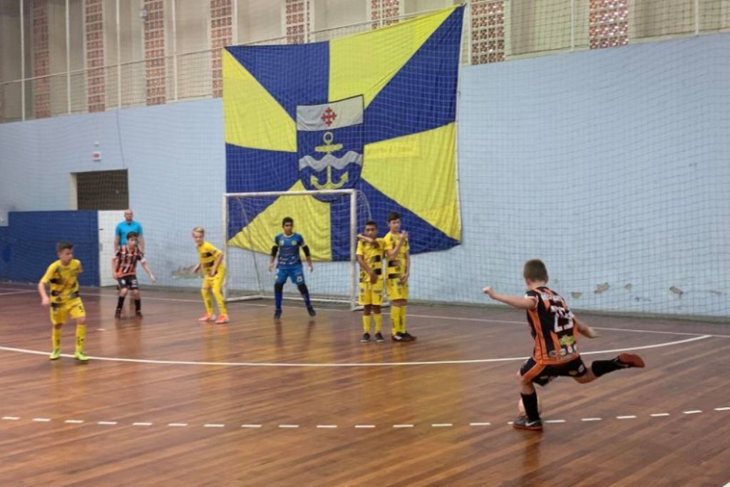 Jogos do dia 03/06