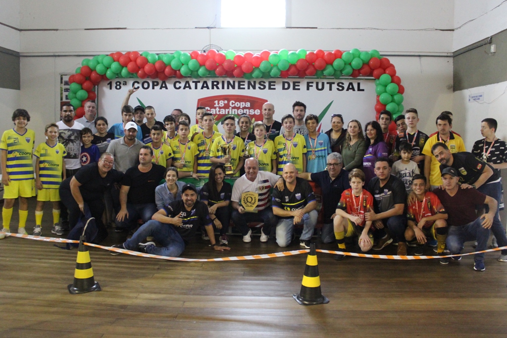 Copa Catarinense tem novos campeões