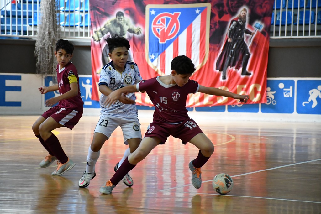 Cinco campeões serão conhecidos neste sábado