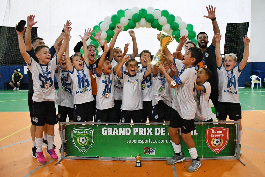 FIVE, de Joinville, é campeã Sub-11