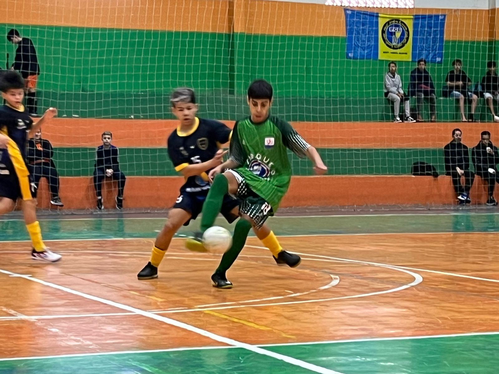 Camboriú sedia mais 15 jogos neste domingo